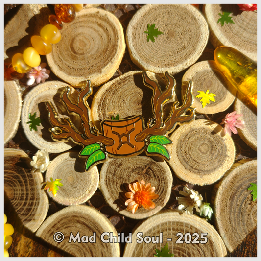 Crown of the Forest (Pin)