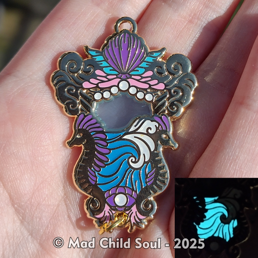 Ocean Healing Wave Lantern (Pin)