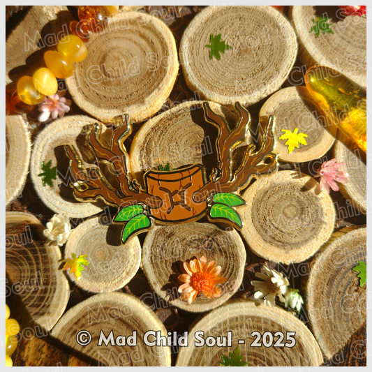 Crown of the Forest (Pin)