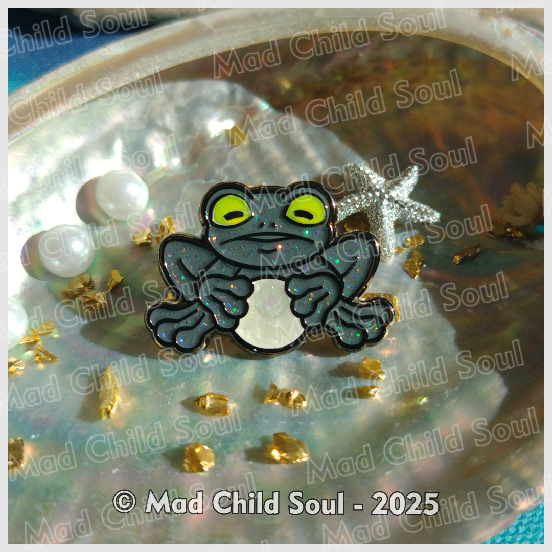 The Guardian Frog (Mini Pin)