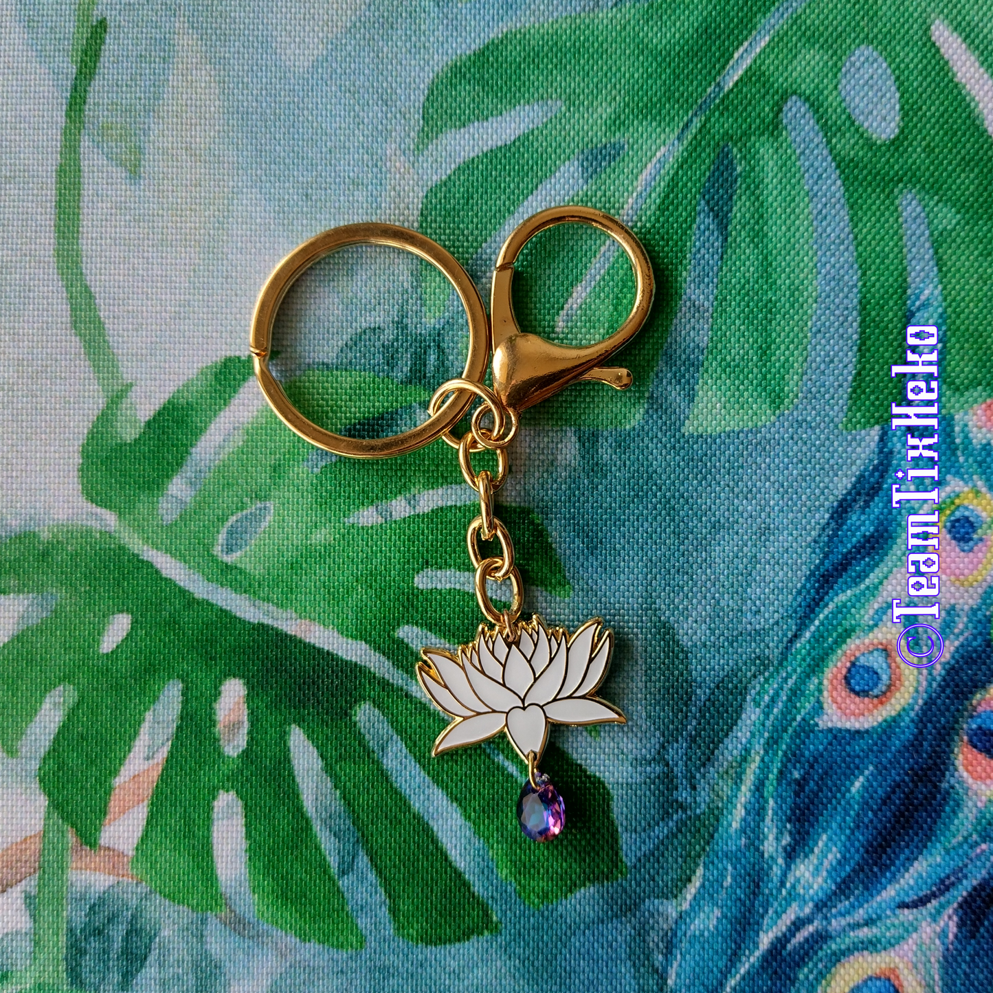 Bouquet de Lotus (Charm)