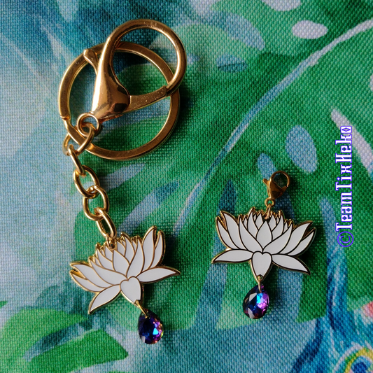 Bouquet de Lotus (Charm)